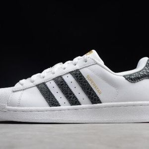 Adidas Superstar Sneakers